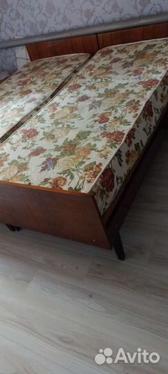 Кровать полуторная с матрасом бу
