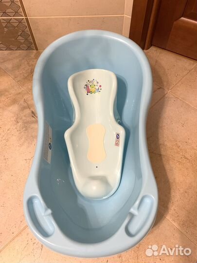 Ванночка для купания с горкой