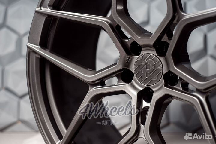 Кованые диски Audi Q8 R22