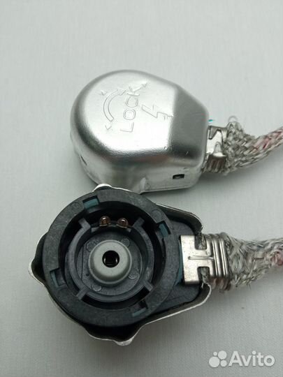 Фишка для ксеноновых ламп металлическая