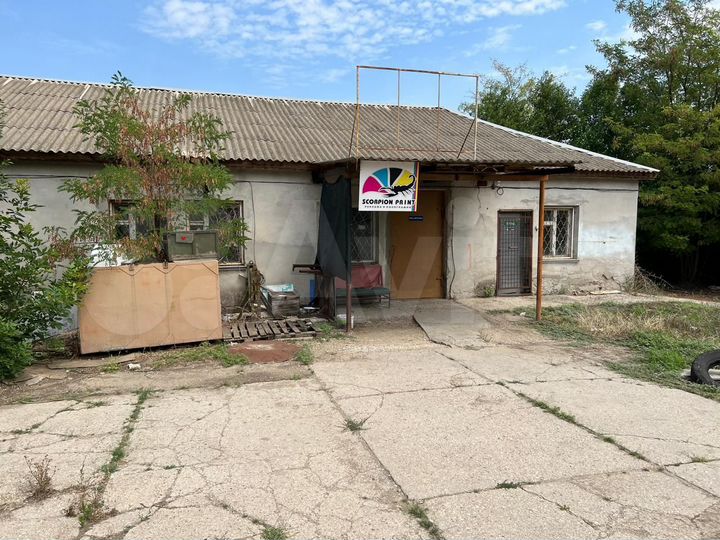 Здание, 315 м²