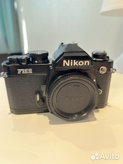 Плёночный фотоаппарат Nikon FM2 (FM2n)