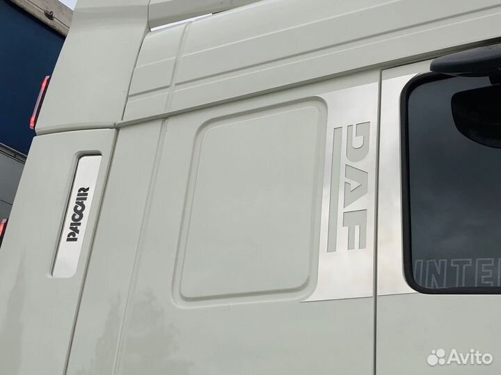 Накладки на стойки дверей DAF