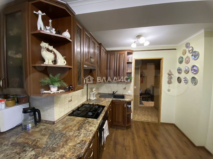 4-к. квартира, 121,1 м², 4/4 эт.