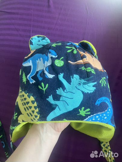 Шапка зимняя на флисе с утеплителем на 2-3 года