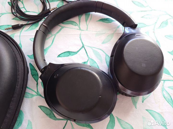 Sony MDR-1000X