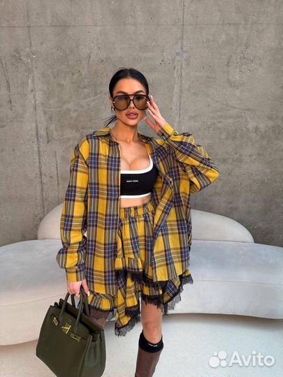 Стильный костюм Balenciaga