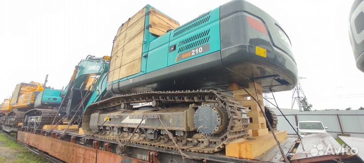 Гусеничный экскаватор Sunward SWE 210, 2023