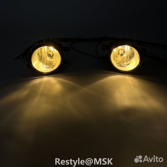 Туманка Toyota / Lexus 4 уха Желтая Левая