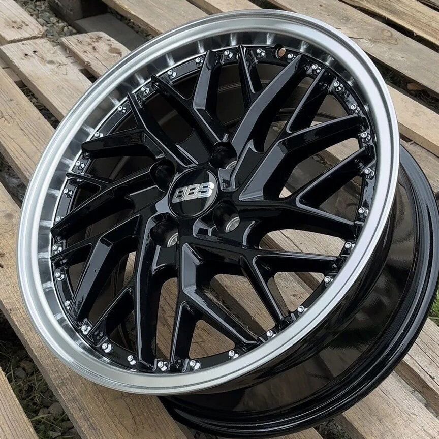 Литые диски Stuttgart 7×R16 4×100