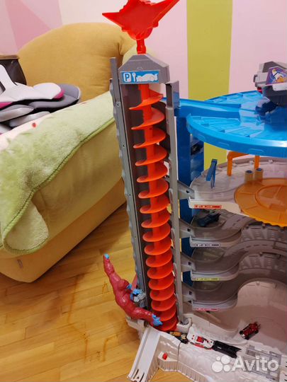 Гоночный трек Hot wheels