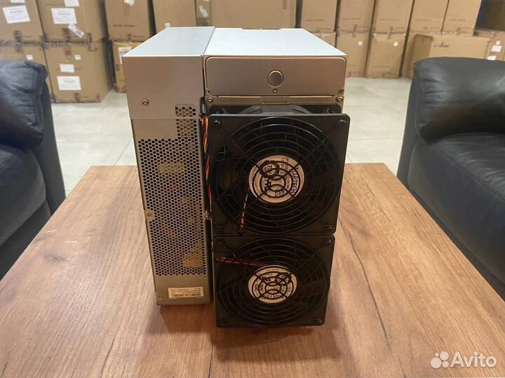 Асик Antminer L7 9050 Mh