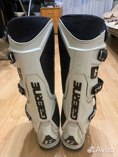 Мотоботы gaerne sg12