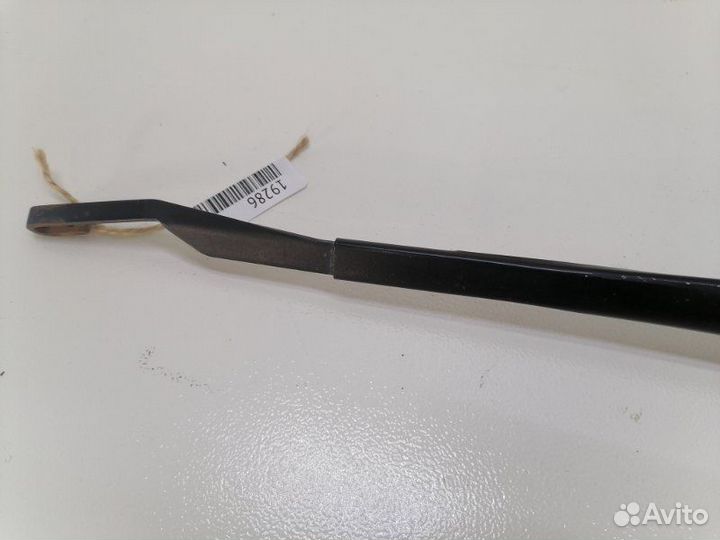 Поводок стеклоочистителя левый Toyota Corolla E150