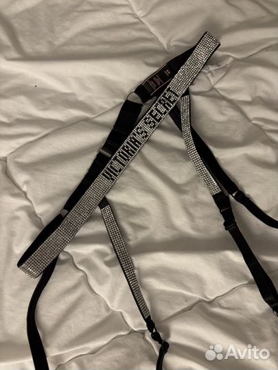 Пояс для чулок со стразами