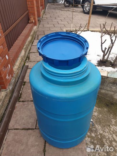 Продается бочка с краном на 160 литров
