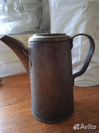 Кофейник старинный