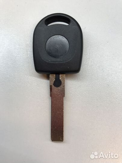 Автоключ под чип Volkswagen