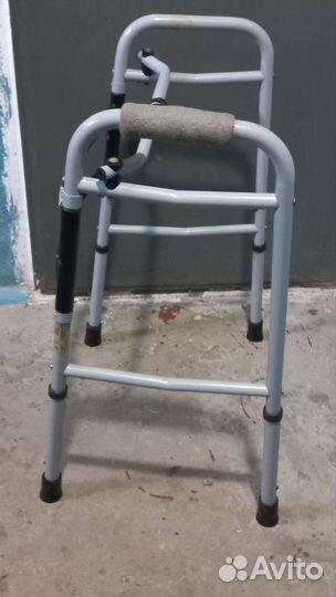 Ходунки для инвалидов