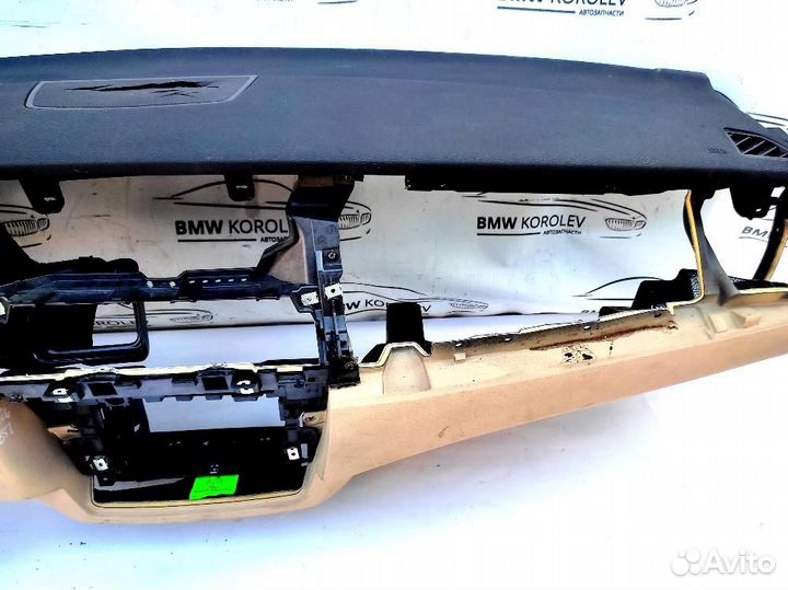 Панель приборов (торпеда) BMW X5E70