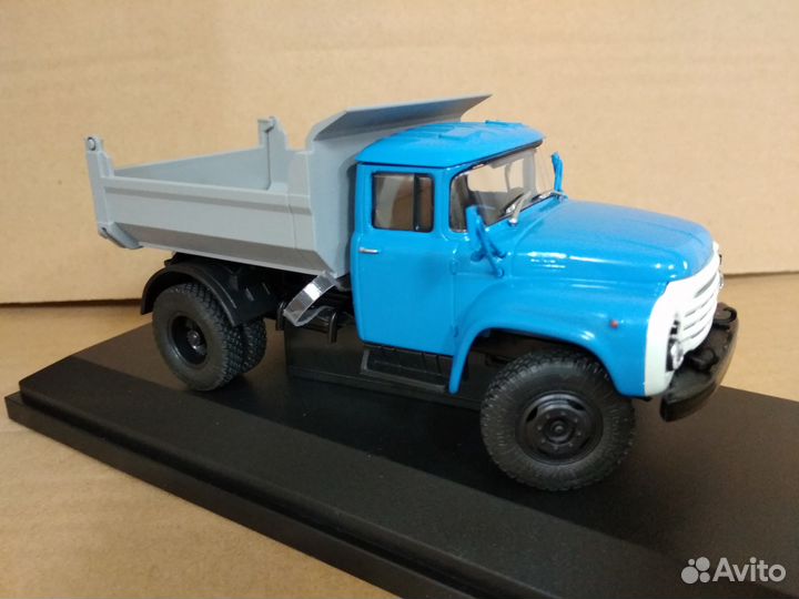 Зил-ммз-4502 самосвал поздний, голубой / серый