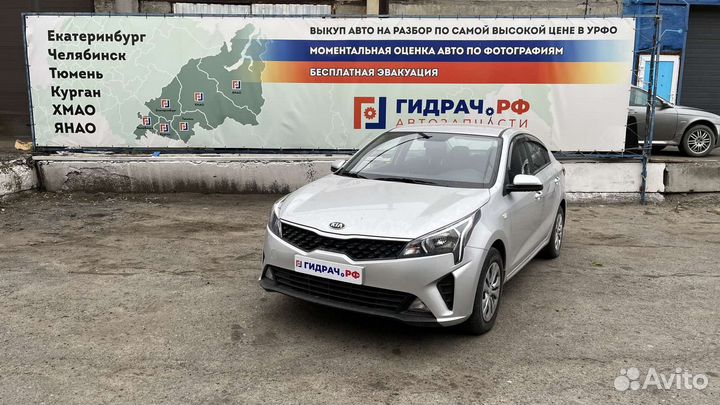 Стекло двери задней левой Kia Rio 4 рестайлинг 834