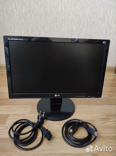 Монитор LG flatron W1941S-PF