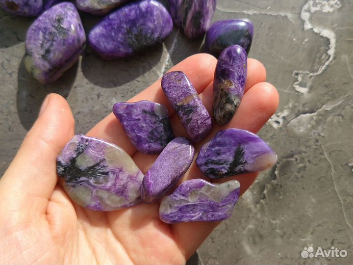 Чароит галтовка - Россия