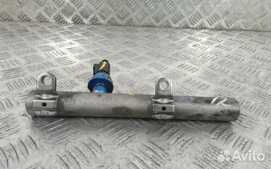 Топливная рампа дизельная volkswagen touareg 7L (E