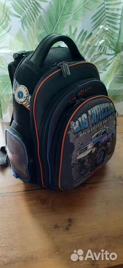 Рюкзак школьный для мальчика ортопедический
