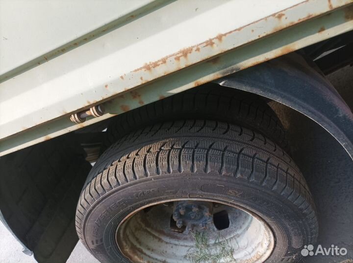 ГАЗ ГАЗель 3302 бортовой, 2001