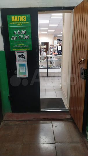 Торговая площадь, 64 м²