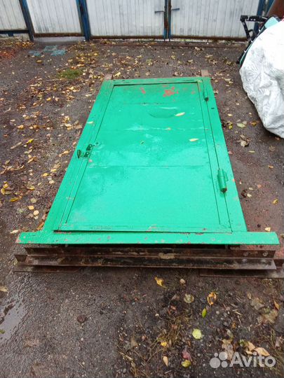 Дверь металлическая