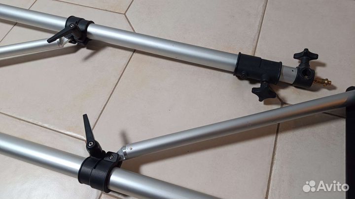 Кронштейн для студийного света