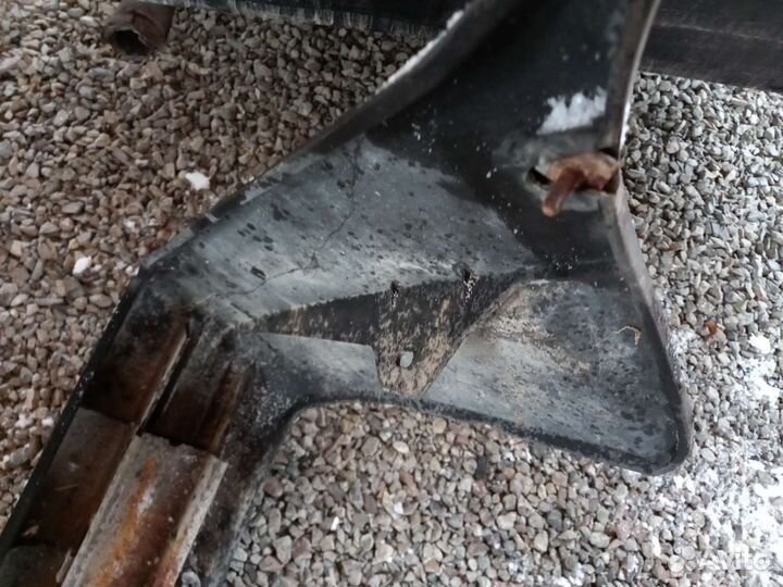 Бампер задний на ваз 21099