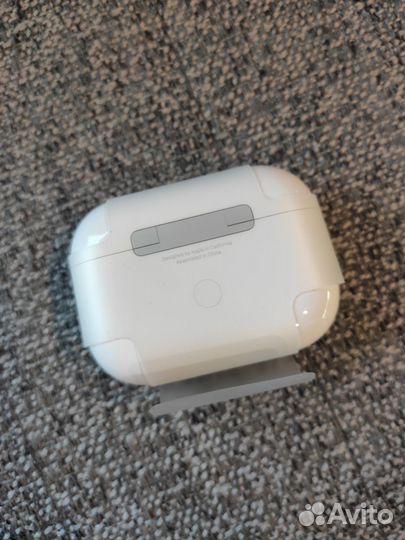 Кейс новый AirPods Pro оригинал (авитодоставка)