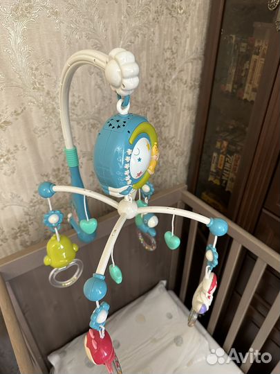 Мобиль в кроватку музыкальный