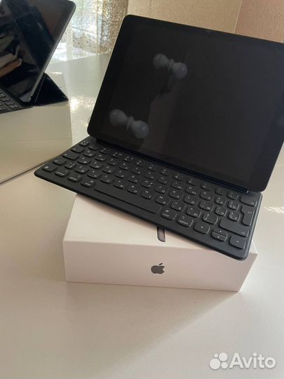 Клавиатура apple