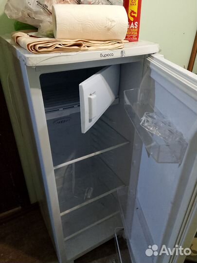 Холодильник бирюса