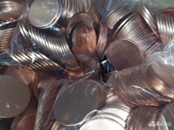 Заготовки для чеканки и гравировки сув. монет