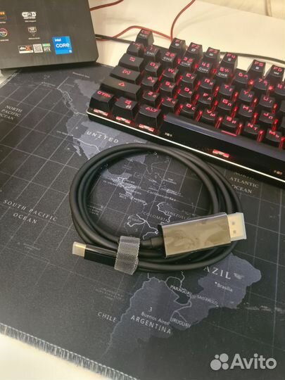 Кабель USB Type-C - DisplayPort