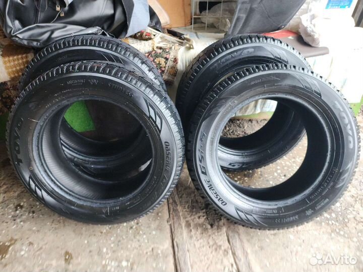 Toyo Observe GSi-5 215/60 R16