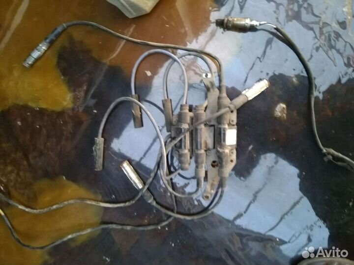 Катушка зажигания 078905101A Ауди 80/100/А6 V6 2.6