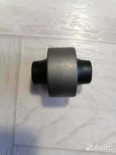 Сайлентблок переднего рычага Toyota Corolla