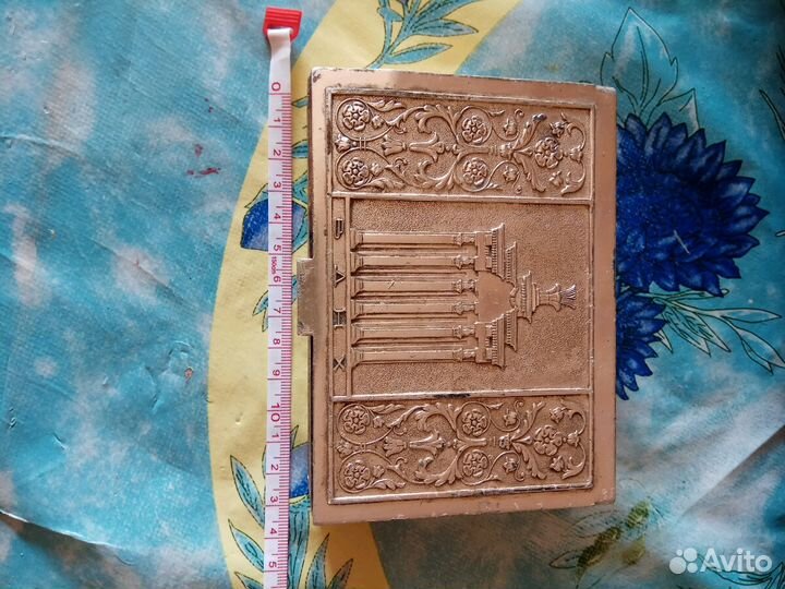 Шкатулка. Сигаретница ВДНХ