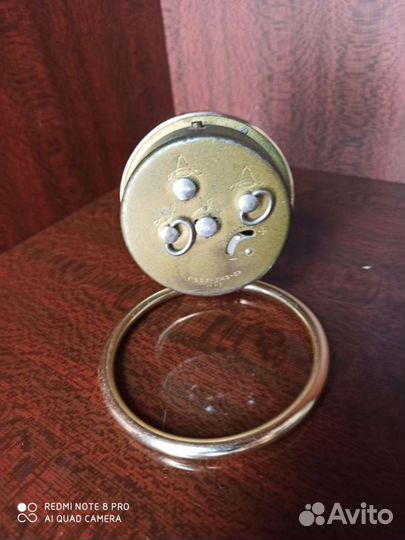 Настольные часы-будильник Слава, СССР