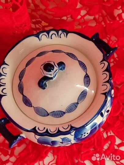 Сахарница(пельменница) и конфетница, гжель