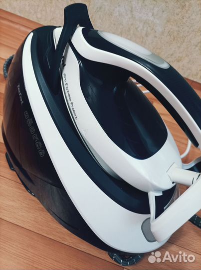 Парогенератор Tefal Pro Express Protect GV9221E0