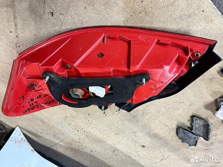 Фонарь задний левый Infiniti G25, G35, G37