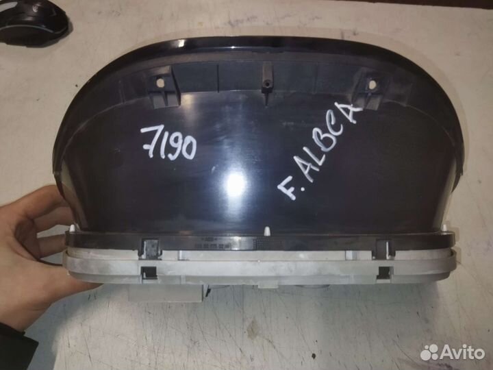 Приборная панель Fiat Albea